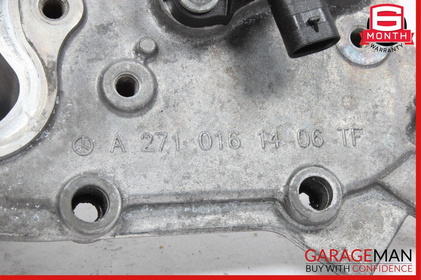 12-15 Mercedes W204 C250 SLK250 Engine Motor Valve Cover 2710161406 OEM