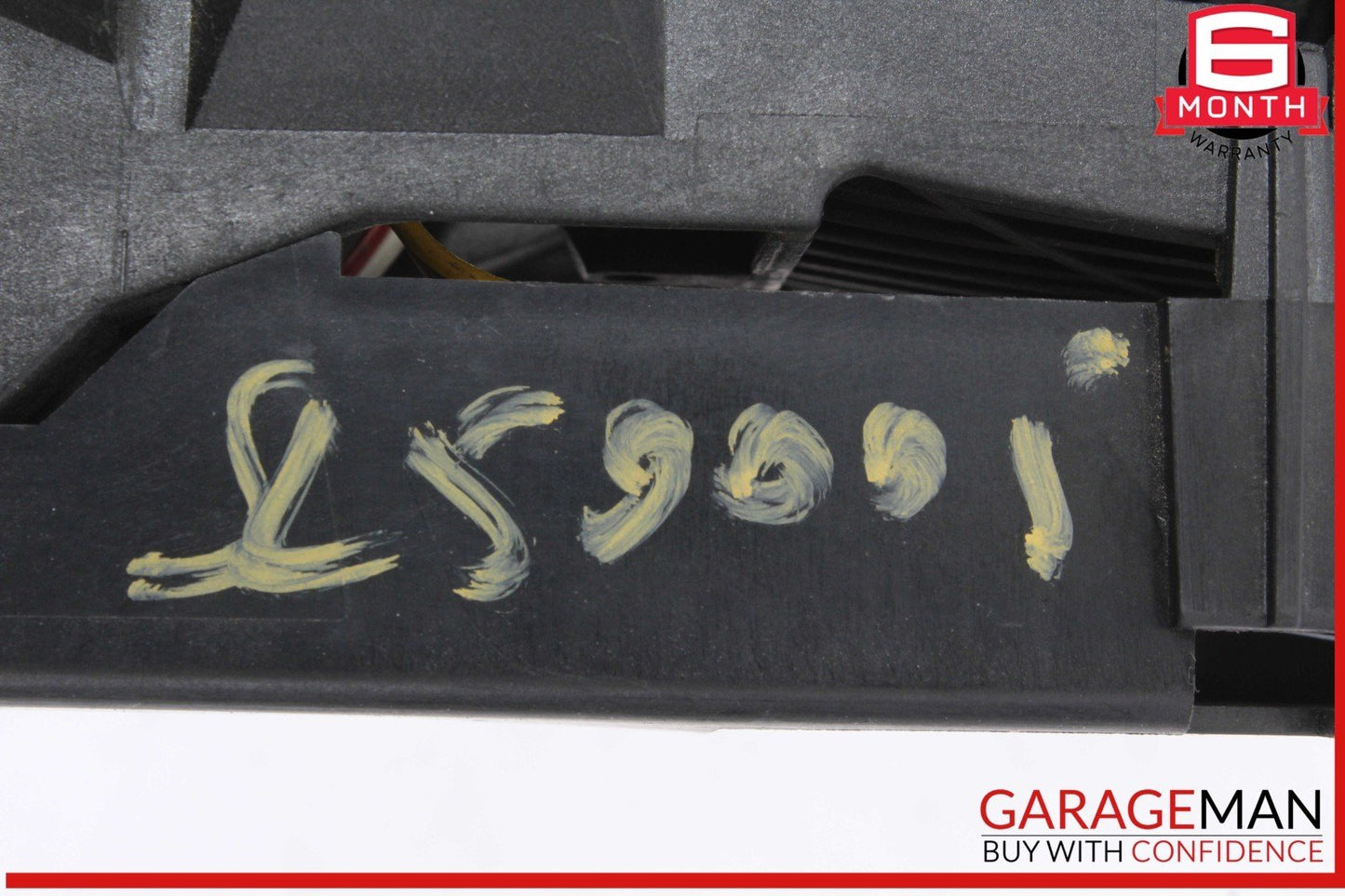 03-06 Mercedes R230 SL500 SL55 Front Right Side Exterior Door Handle Keyless Go