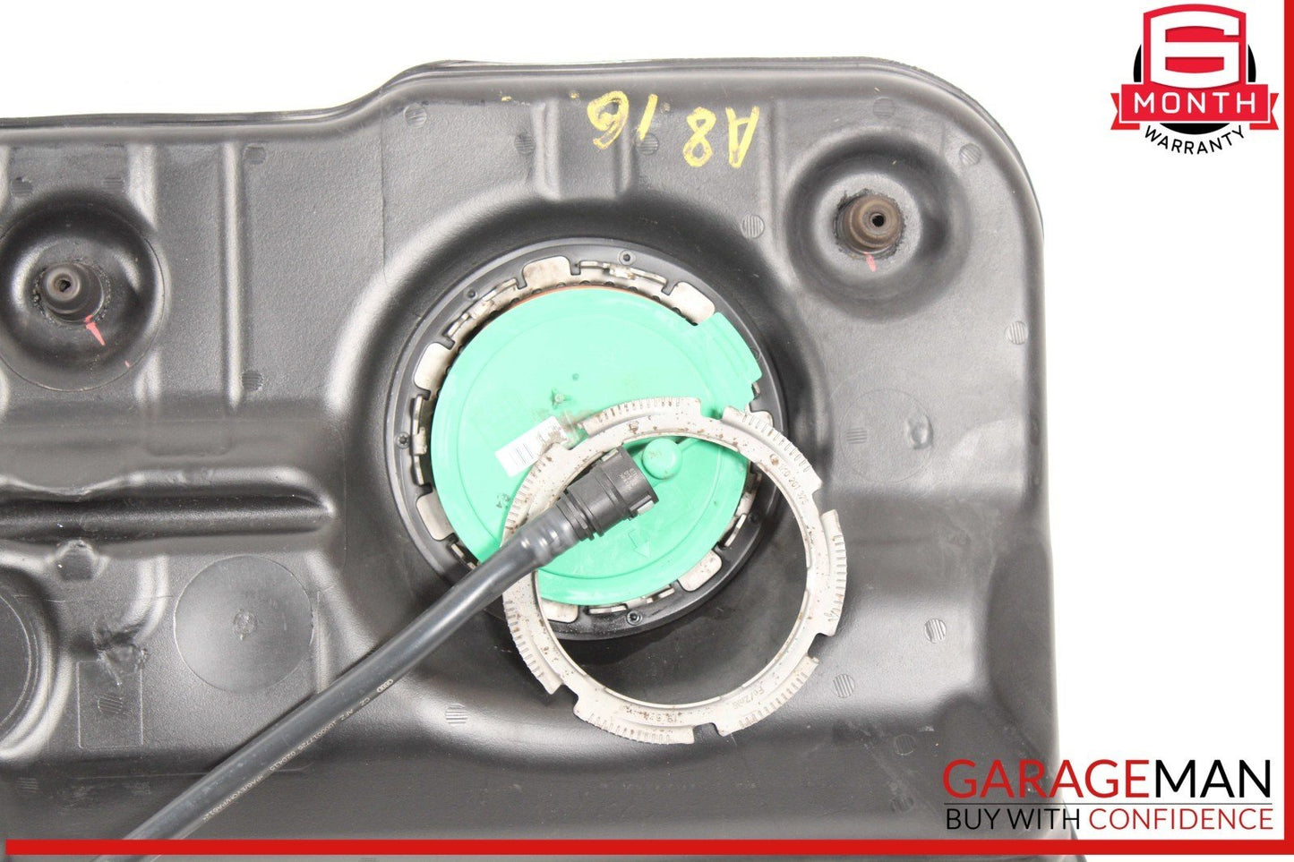 13-18 Audi A8 Quattro Fuel Gas Tank Reservoir w/ Filler Neck OEM