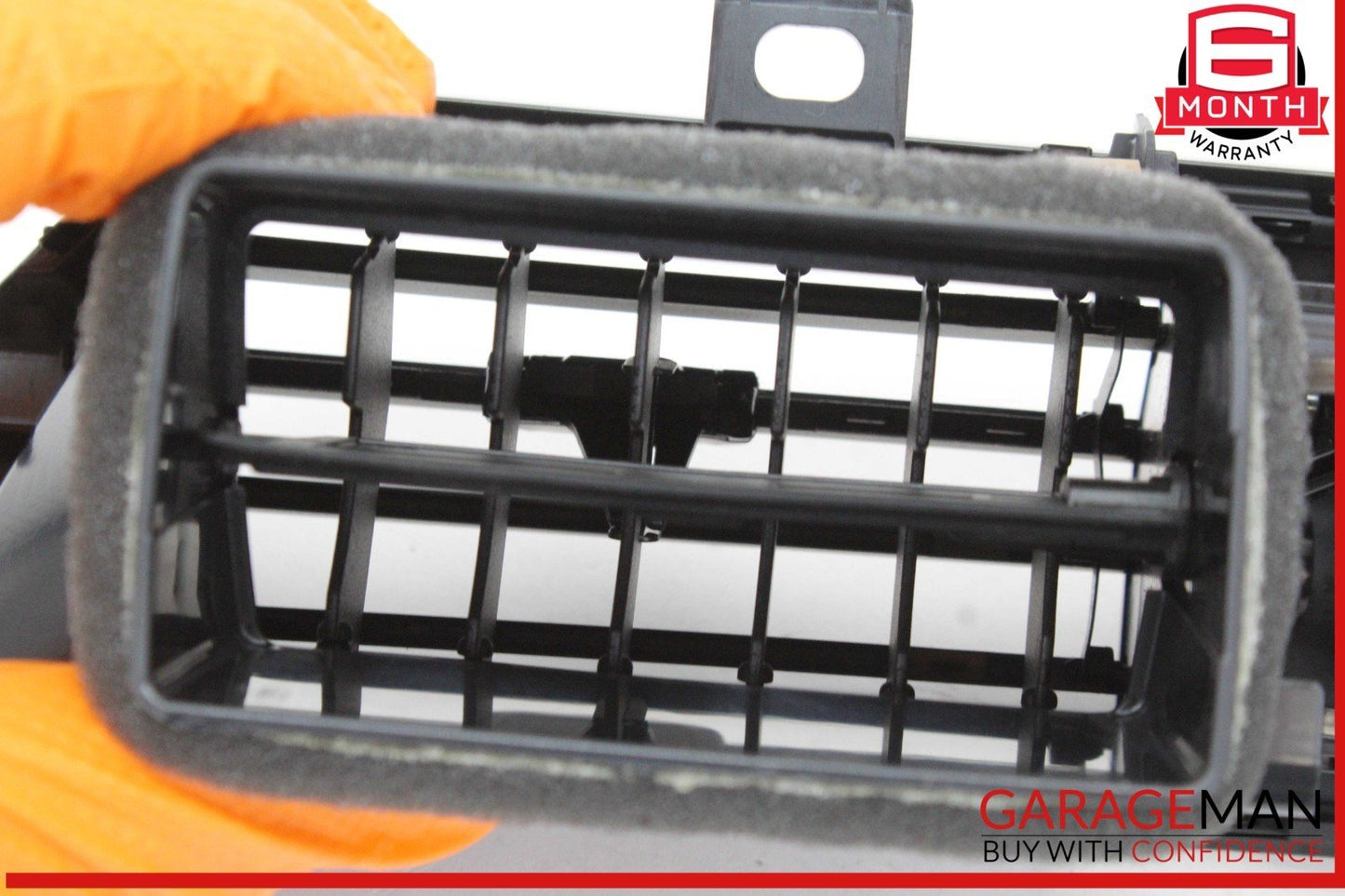 19-24 Audi Q3 Front Center Dashboard AC A/C Air Vent Grille 83B820903 OEM