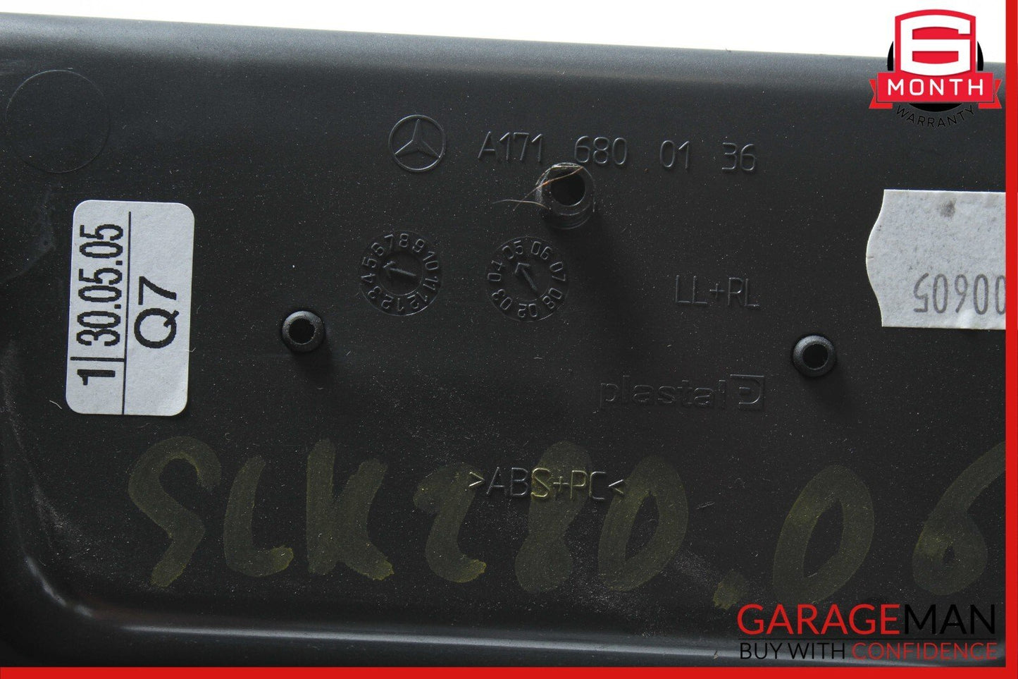 05-08 Mercedes R171 SLK280 Center Console Convertible Top Mirror Switch Panel