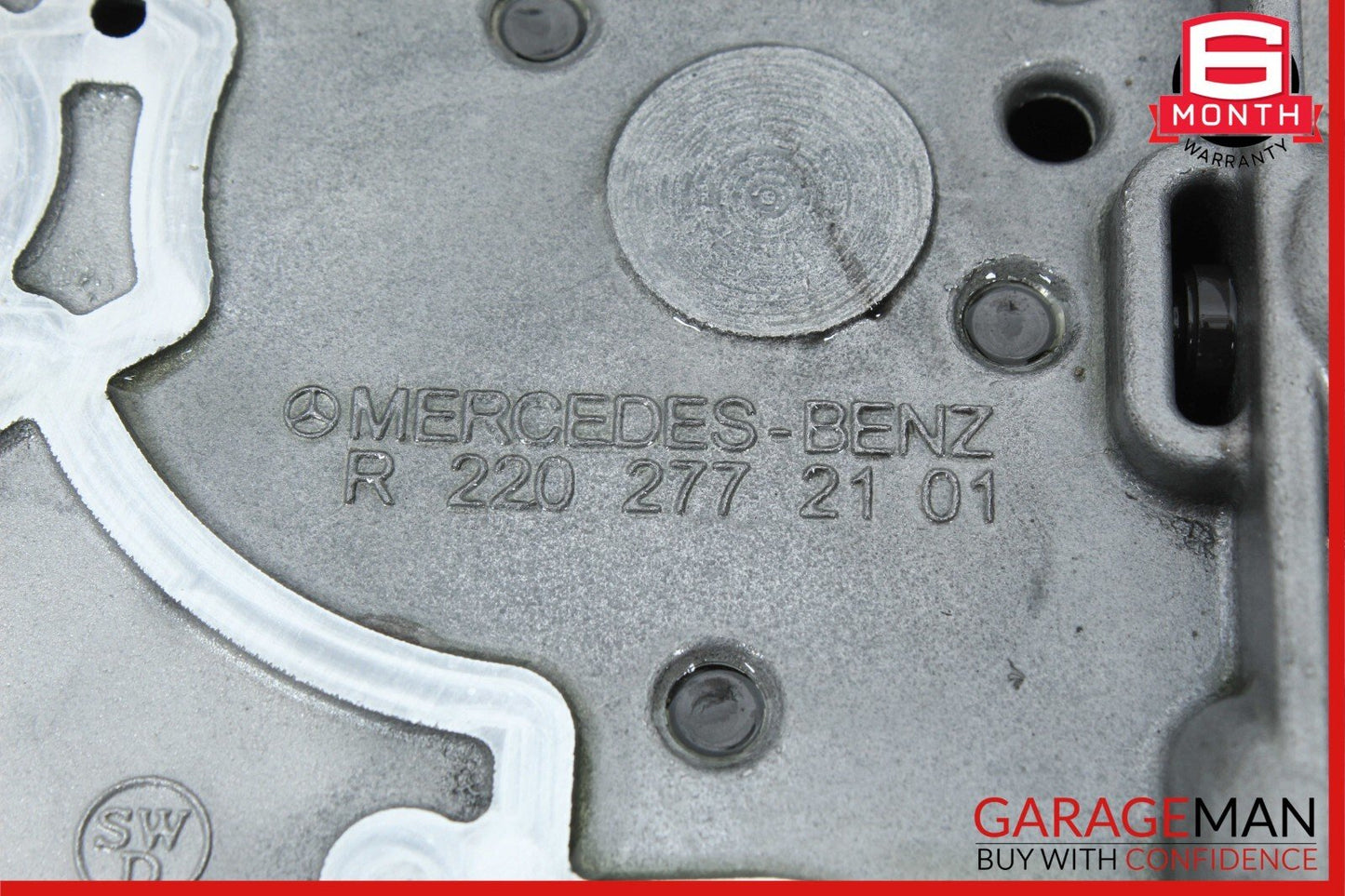 Mercedes C300 E350 GLK350 7G Tronic Transmission Valve Body TCM 2122700106 OEM