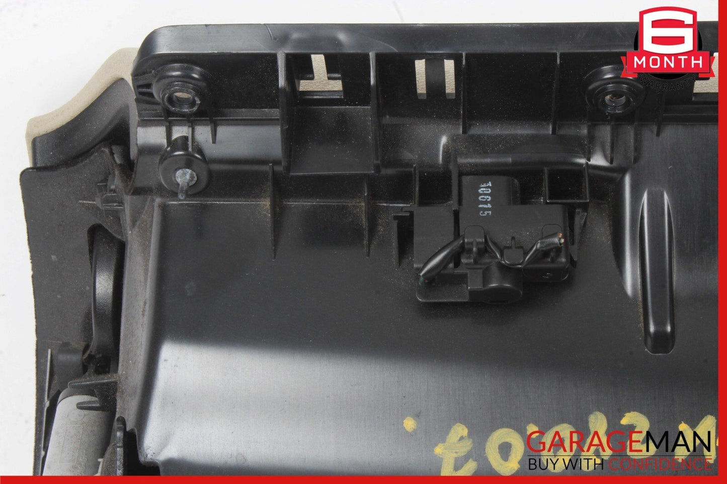 05-11 Mercedes R171 SLK280 SLK350 Dashboard Glove Box Storage Assembly Beige OEM