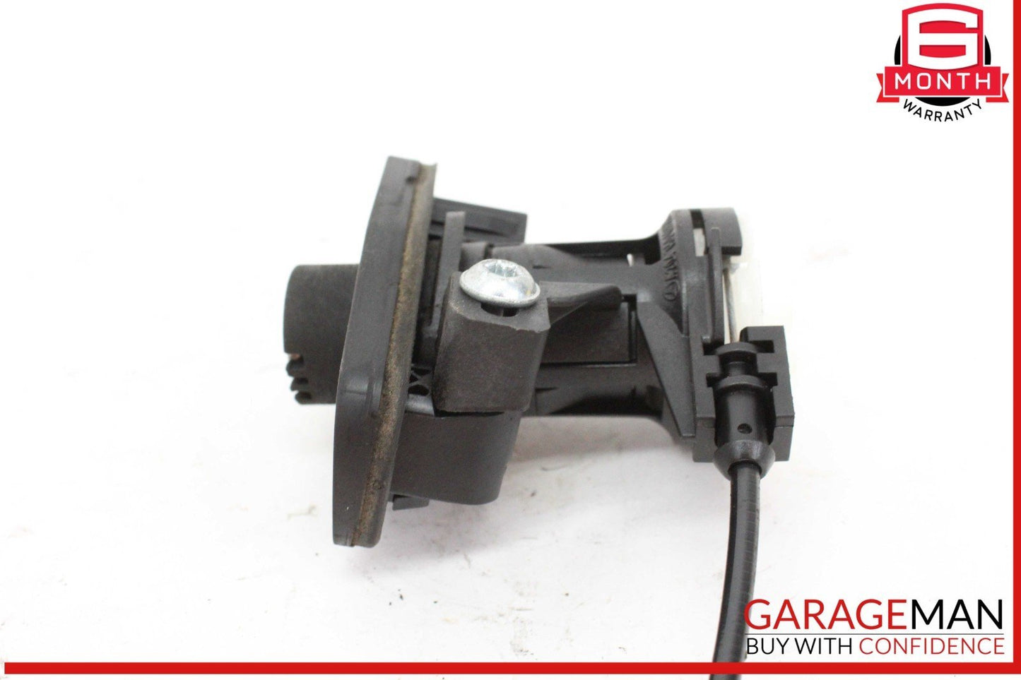 08-17 Mercedes W205 C300 E550 Trunk Lid Latch Lock Actuator 2047500485 OEM