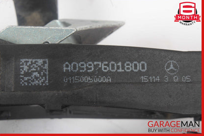 15-20 Mercedes W205 C300 Front Right Keyless Go Exterior Door Handle OEM