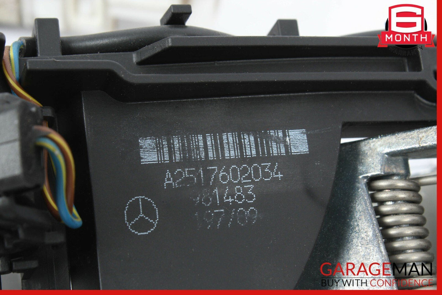 06-10 Mercedes W251 R350 Front Right Keyless Go Exterior Door Handle w/ Actuator