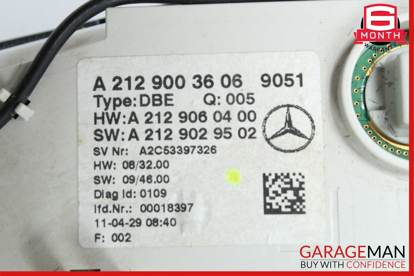 10-16 Mercedes W212 E350 Overhead Dome Light Lamp Black 2129003606 OEM