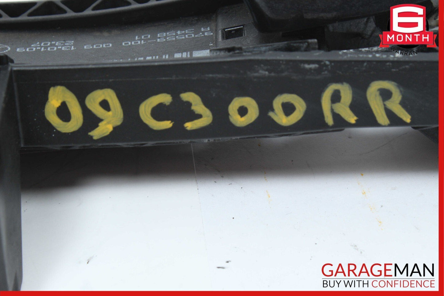 08-11 Mercedes W204 C350 C300 Right Side Exterior Door Handle Front or Rear Grey