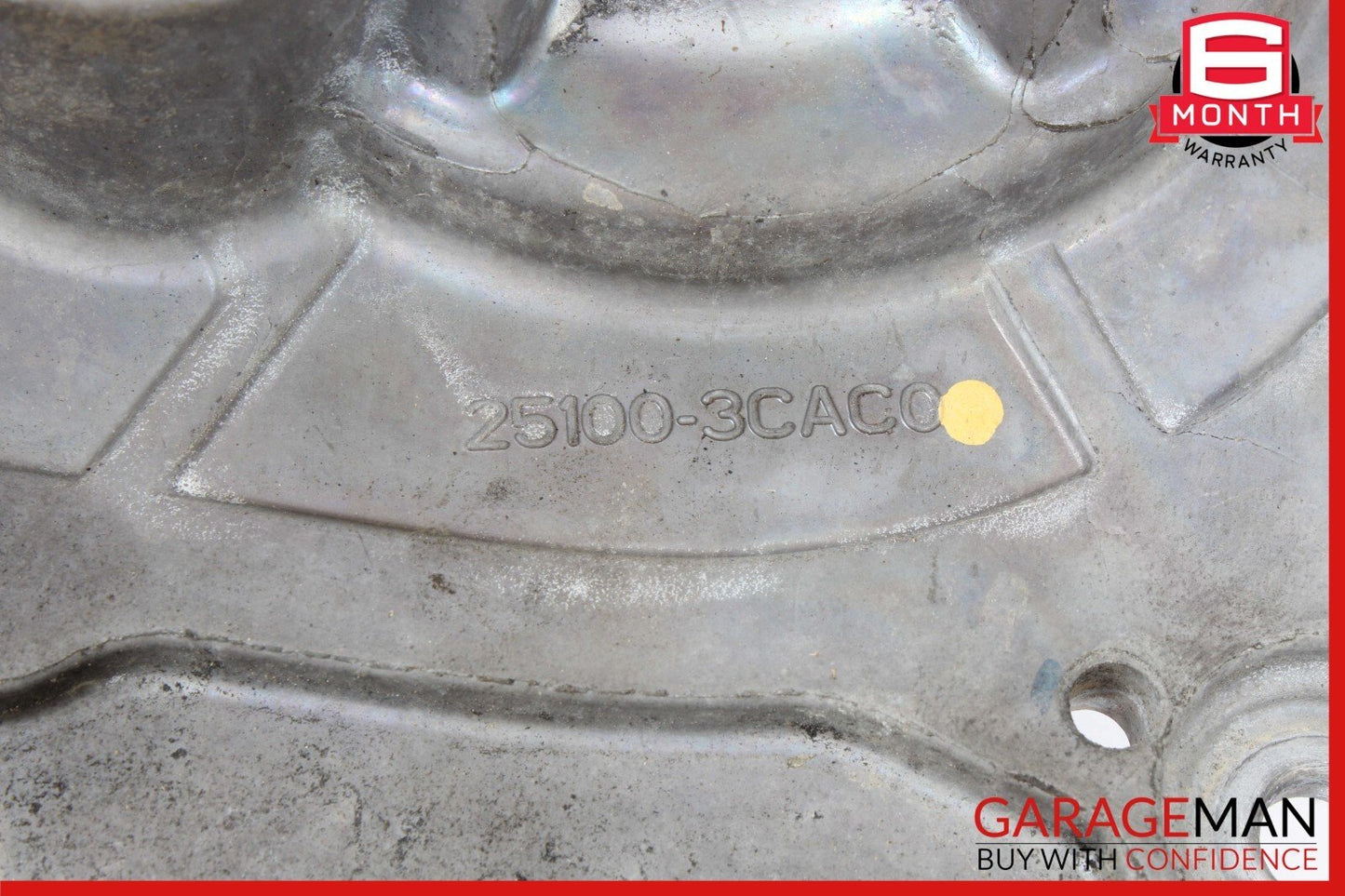 17-24 Kia Sorento Sedona Cadenza Engine Water Pump Cover 25100-3CAC0 OEM
