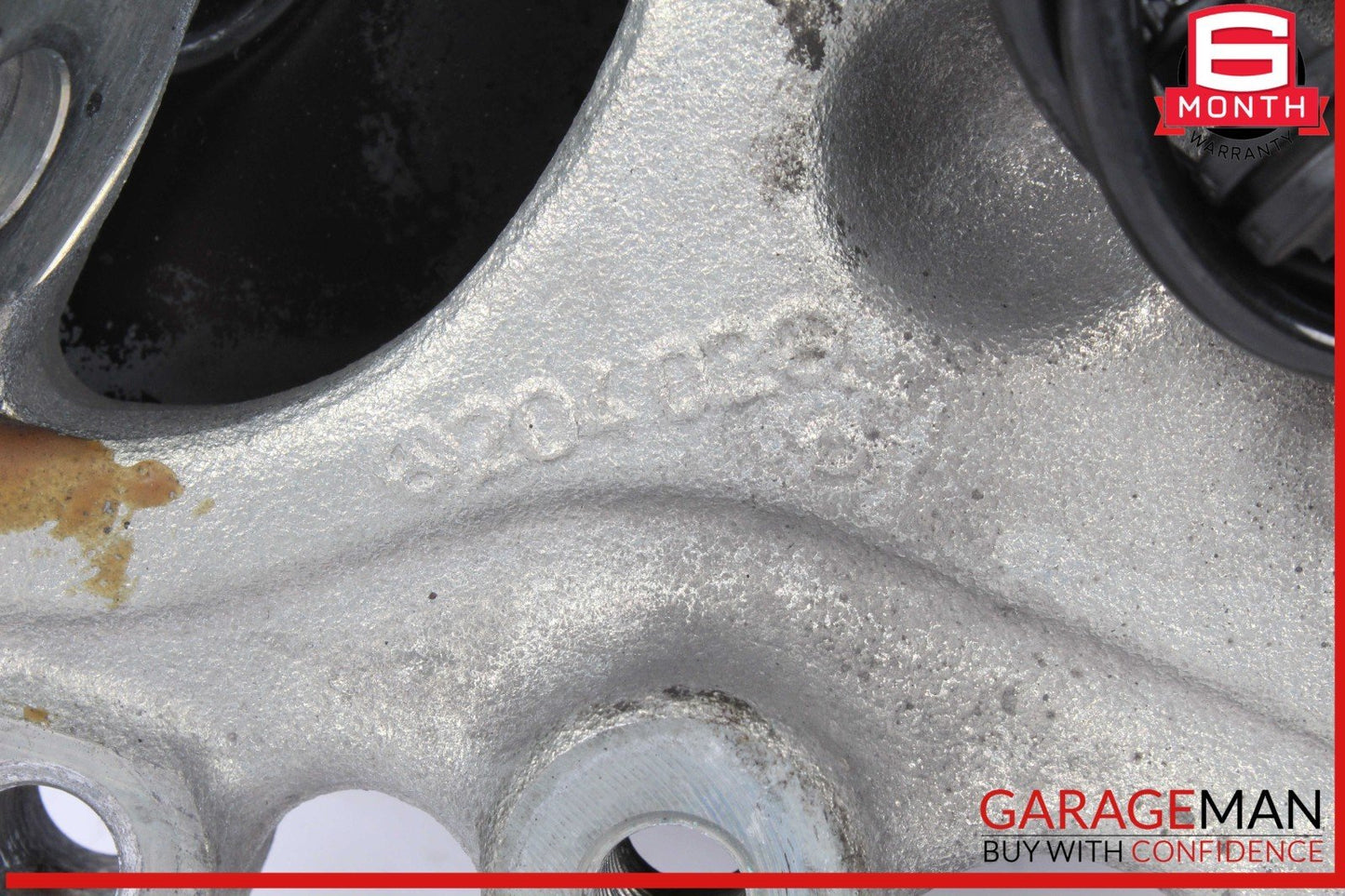 08-20 Mercedes W204 C250 E350 Front Right Wheel Spindle Knuckle Hub Bearing OEM