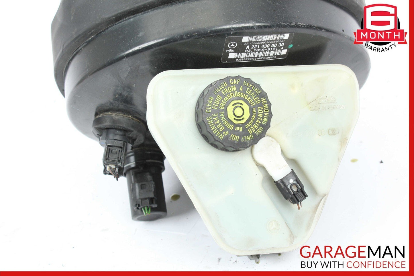 07-09 Mercedes W221 S450 S550 Brake Master Cylinder Power Booster 2214300030 OEM