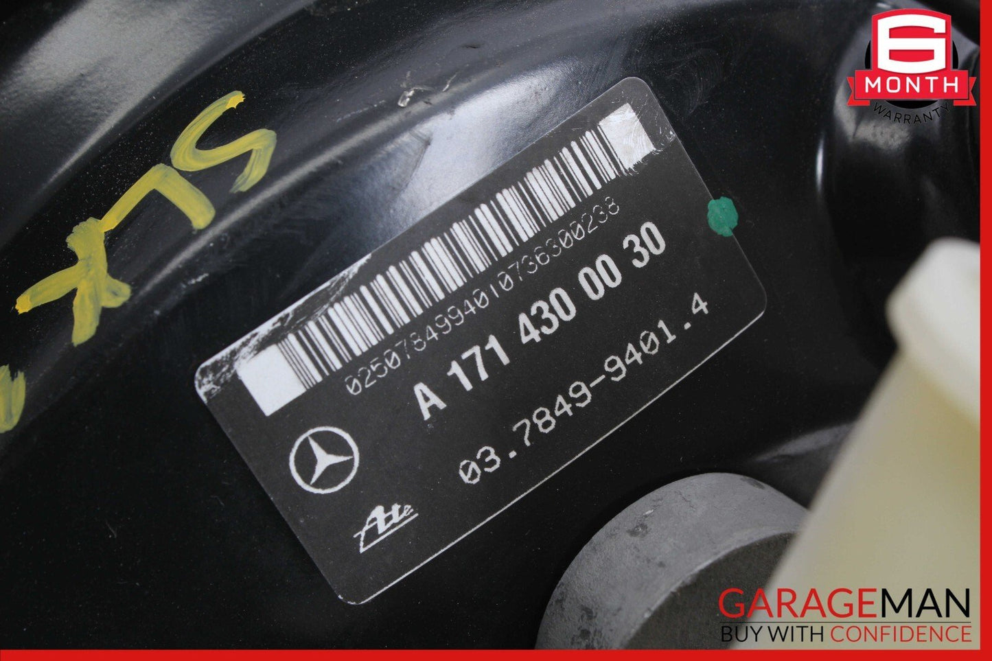 05-11 Mercedes R171 SLK350 Power Brake Booster Master Cylinder Reservoir Assy