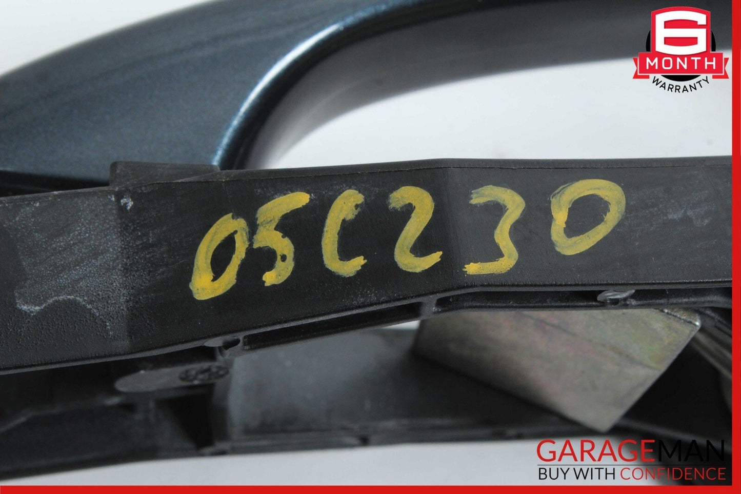 01-07 Mercedes W203 C230 C240 Front Left Driver Side Exterior Door Handle OEM