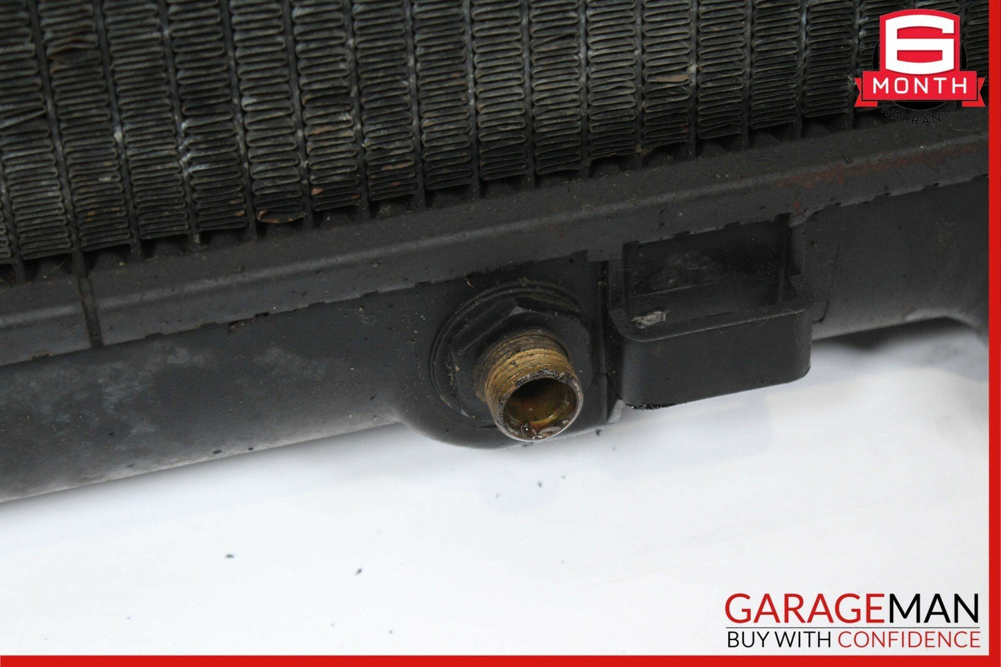 86-91 Mercedes W126 420SEL V8 Engine Motor Cooling Radiator OEM