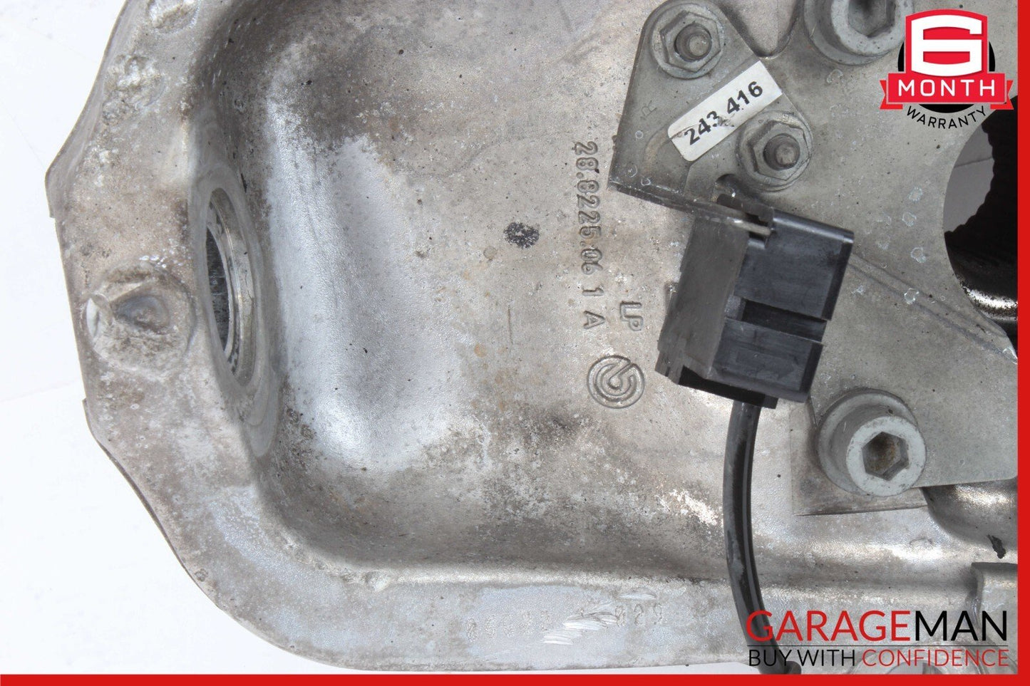 03-10 Maserati Quattroporte M139 Front Right Wheel Spindle Knuckle Hub Bearing