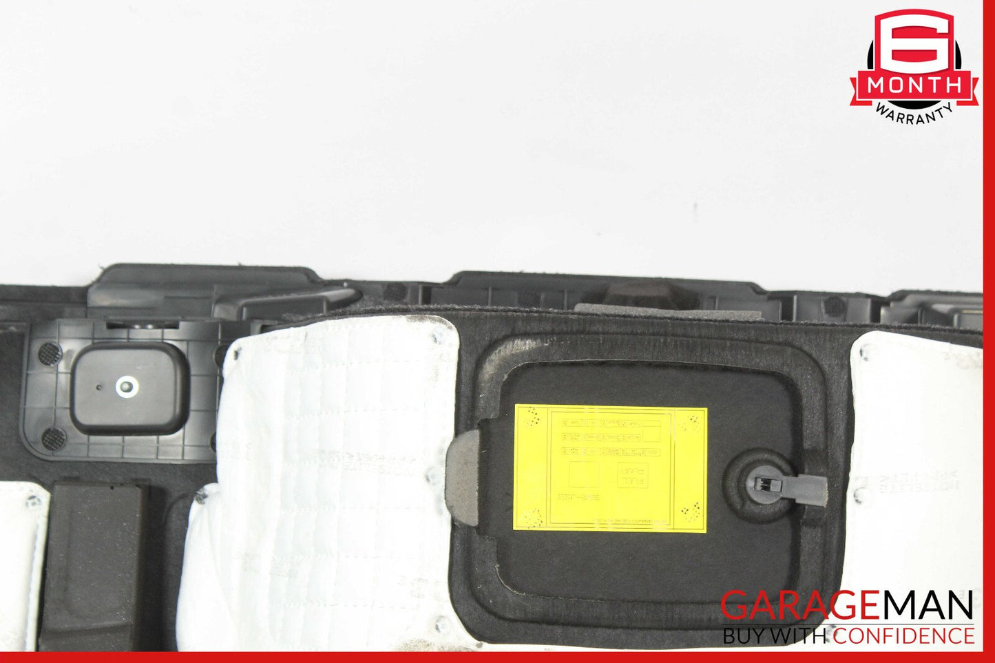 18-23 Kia Stinger Rear Right Quarter Panel Trim Cover OEM