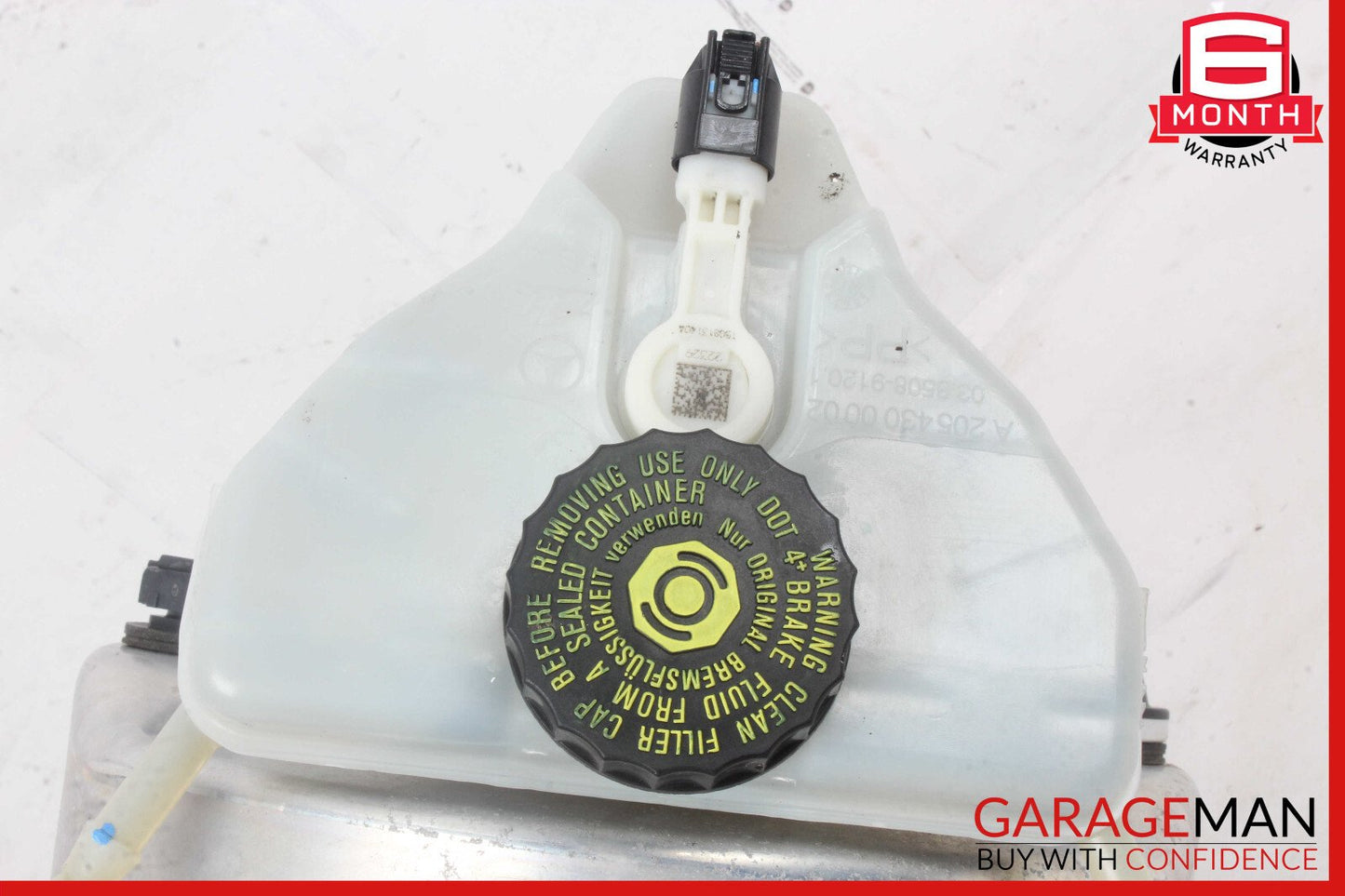 15-18 Mercedes W205 C300 Master Cylinder Power Brake Booster OEM