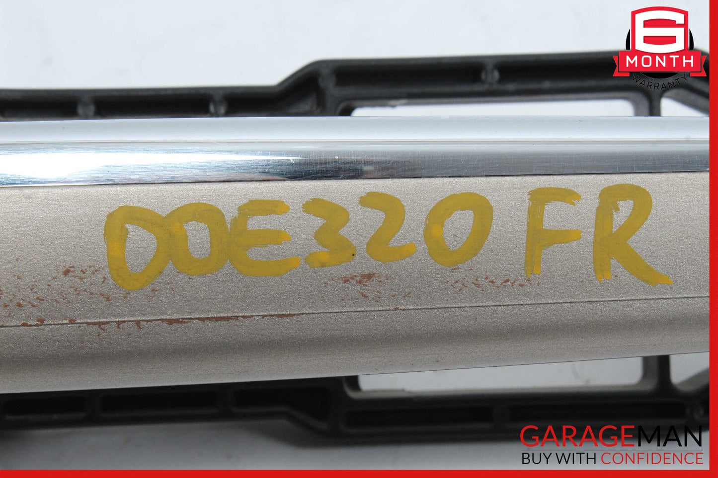 96-02 Mercedes W210 E320 E430 Front Right Side Exterior Door Handle OEM