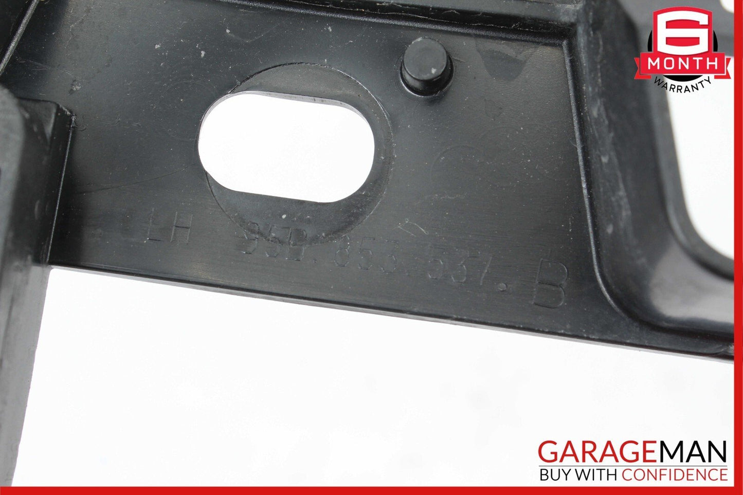 15-23 Porsche Macan S 95 Rear Left Sideskirt Rocker Molding Bracket 95B853537