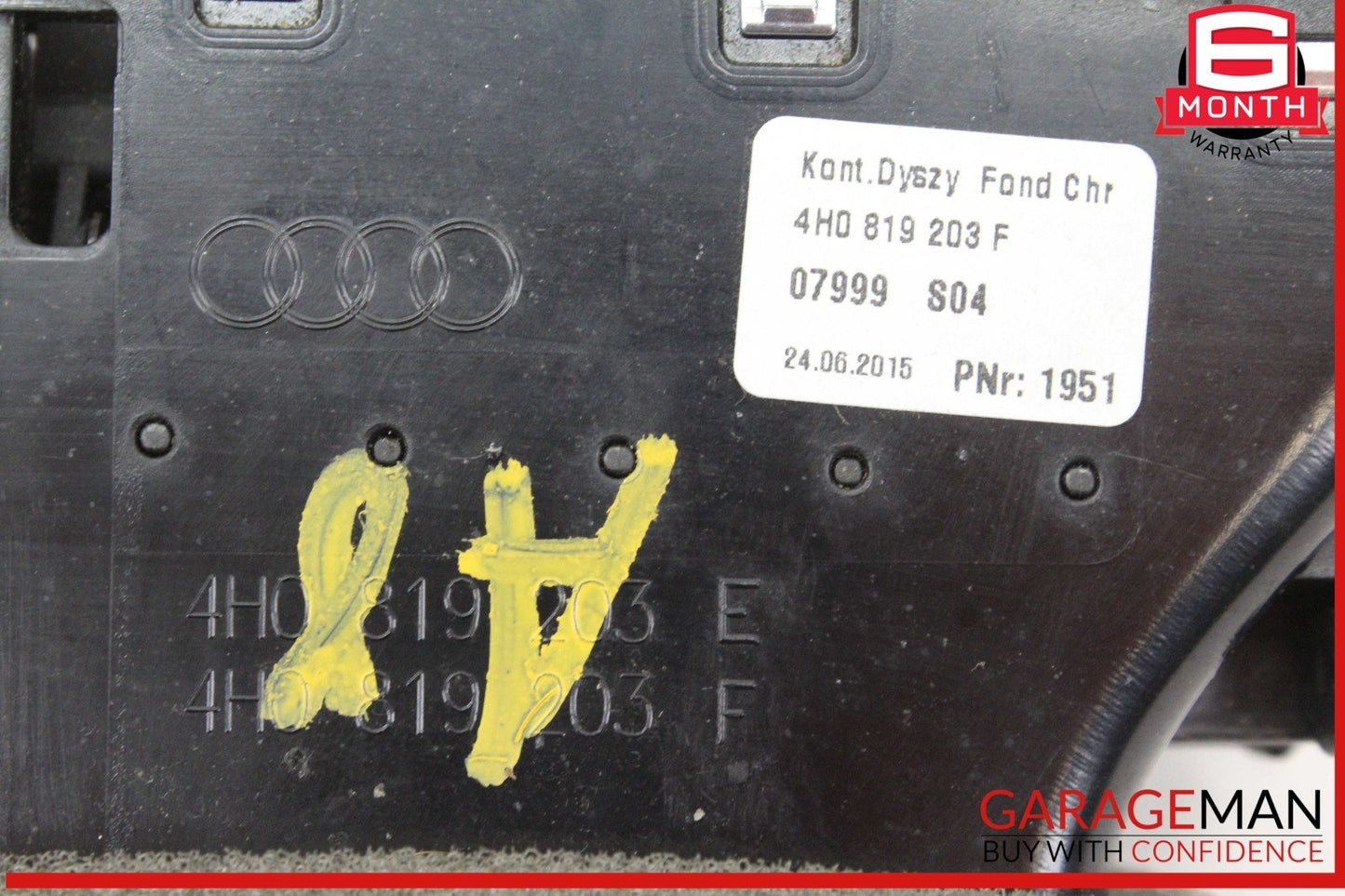 11-18 Audi A8 S8 Rear Center Console AC A/C Air Vent Grille 4H0819203F OEM