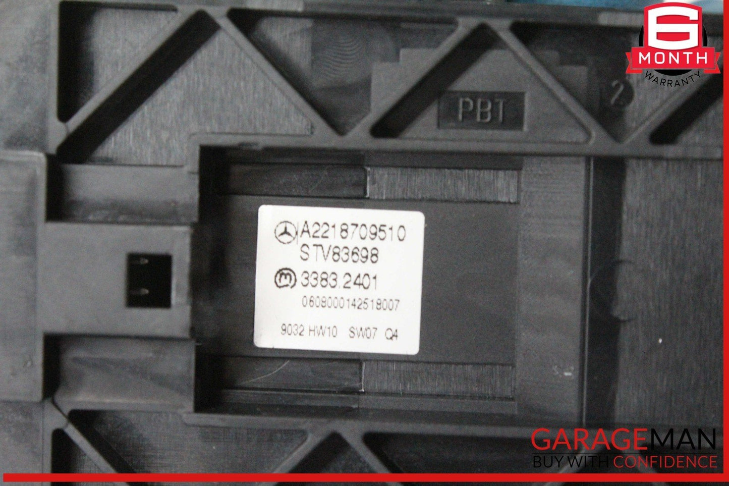 07-13 Mercedes W221 S550 S400 S600 Rear Left or Right Side Window Control Switch