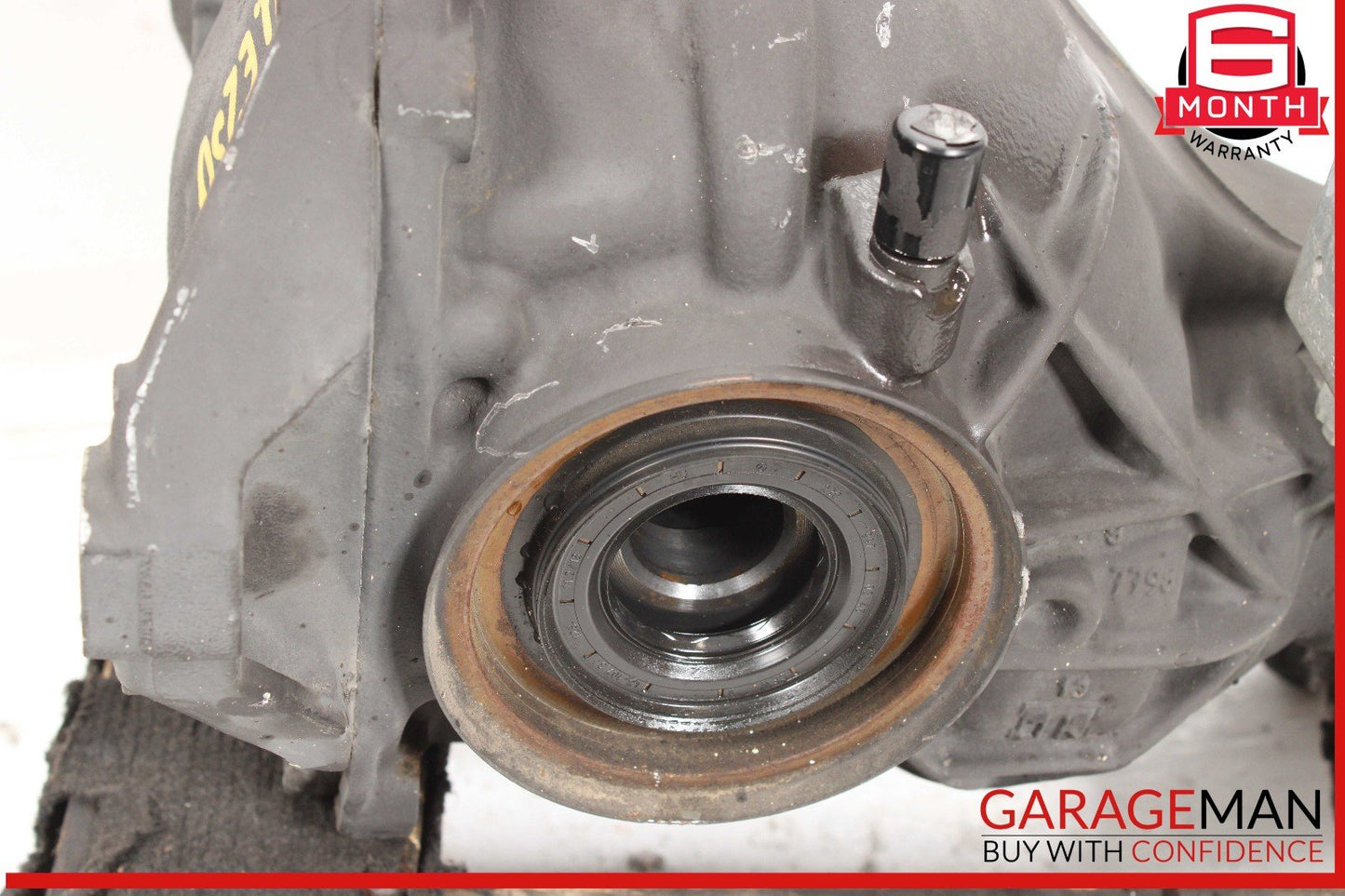 14-16 Mercedes W212 E250 2.1L Rear Differential Diff Axle Carrier OEM