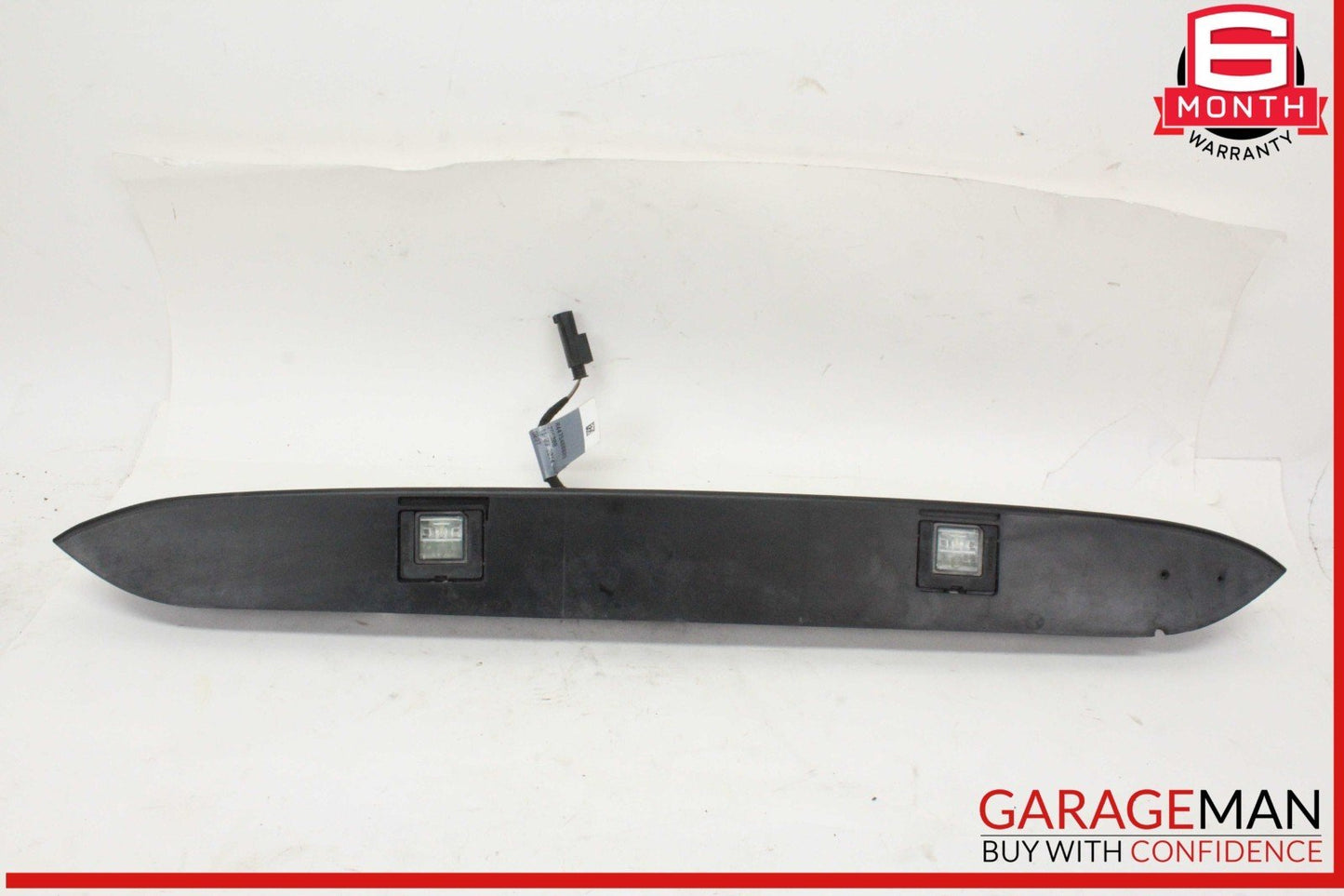 2016-2023 Mercedes-Benz Metris W447 Rear Trunk Lid License Plate Light OEM