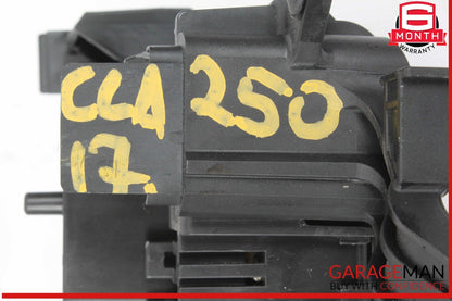 14-20 Mercedes W117 CLA250 GLA250 Front Right Interior Relay Fuse Box Assembly