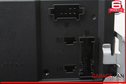 07-09 Mercedes W221 S550 CL550 Rear Trunk Relay Junction Fuse Box 2215406450 OEM