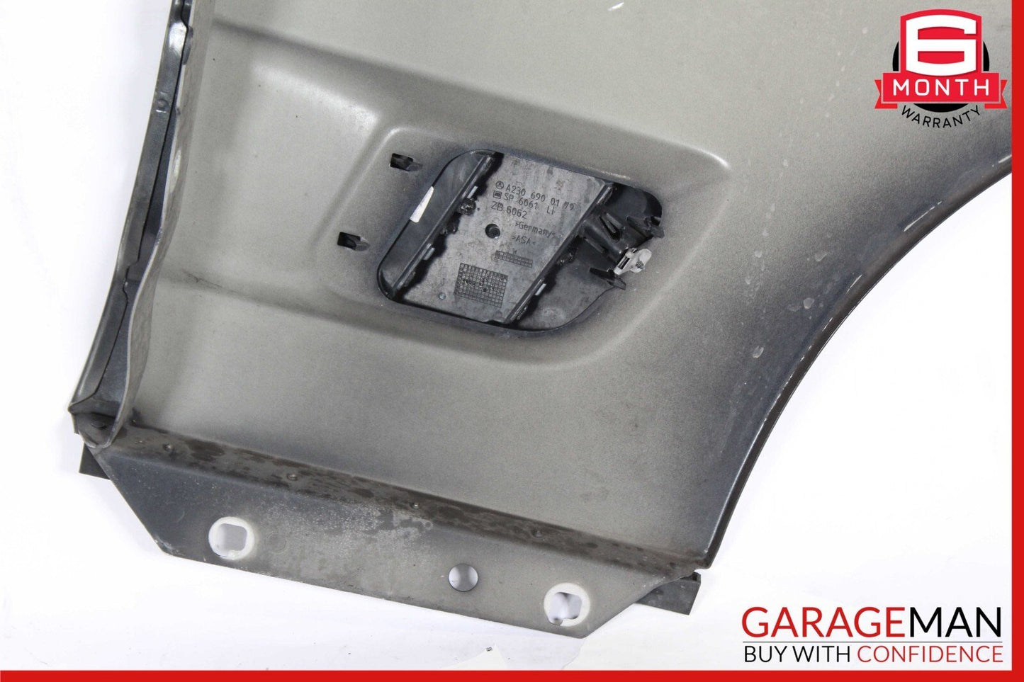 09-12 Mercedes R230 SL550 SL600 SL63 AMG Front Left Side Wing Fender Panel Gray