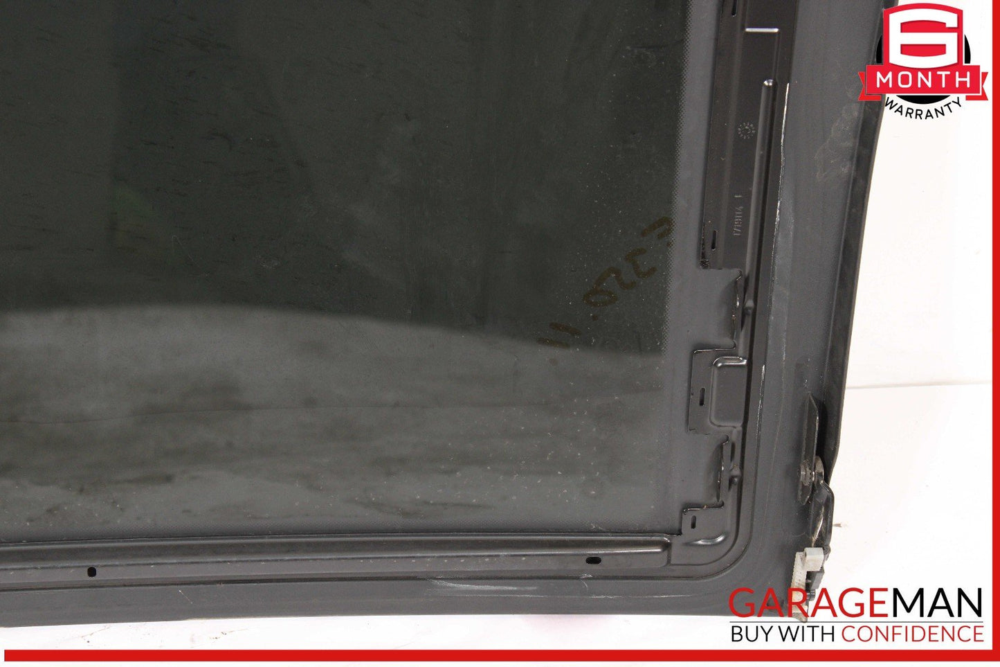 10-16 Mercedes W212 E350 Center Panoramic Pano Sunroof Sun Roof Glass OEM