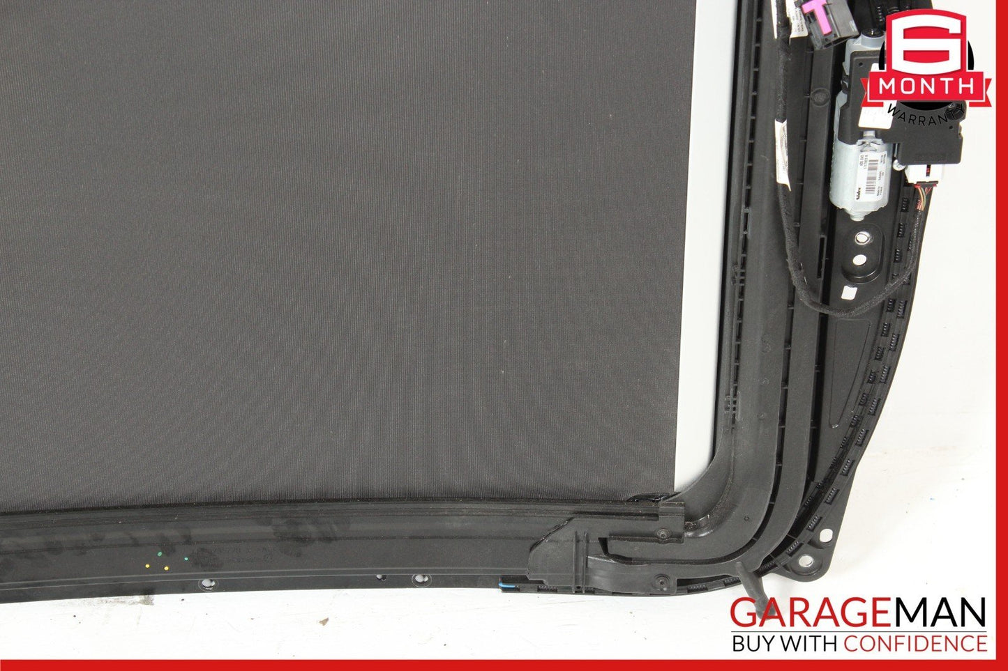 15-24 Porsche Macan 95B Panoramic Roof Glass Frame Black OEM
