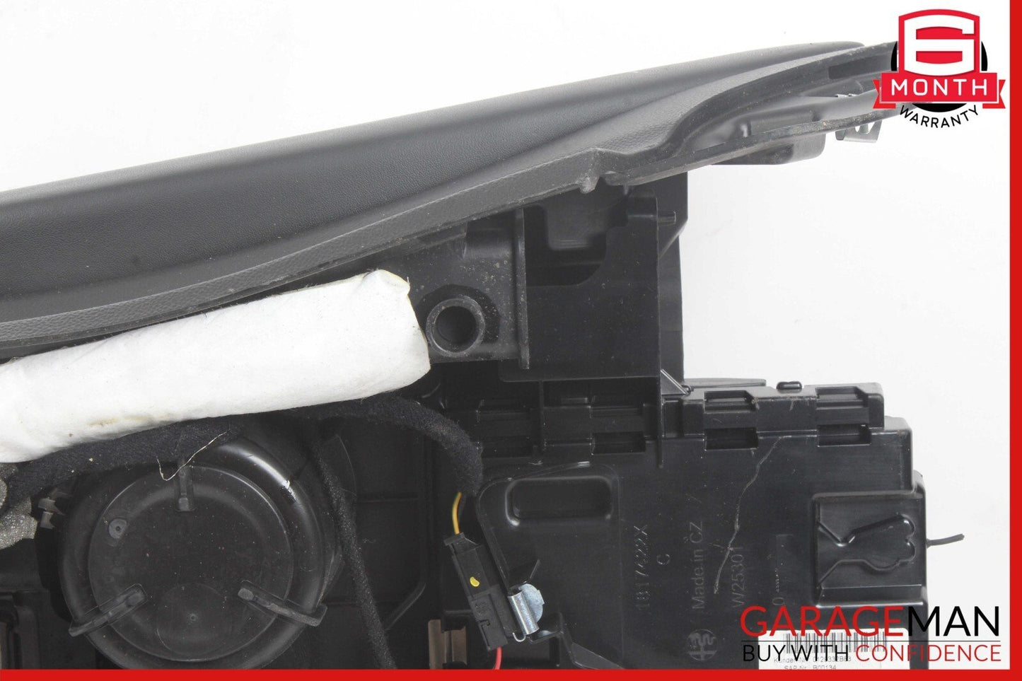 17-23 Alfa Romeo Giulia Stelvio Center Console Armrest Arm Rest Storage OEM
