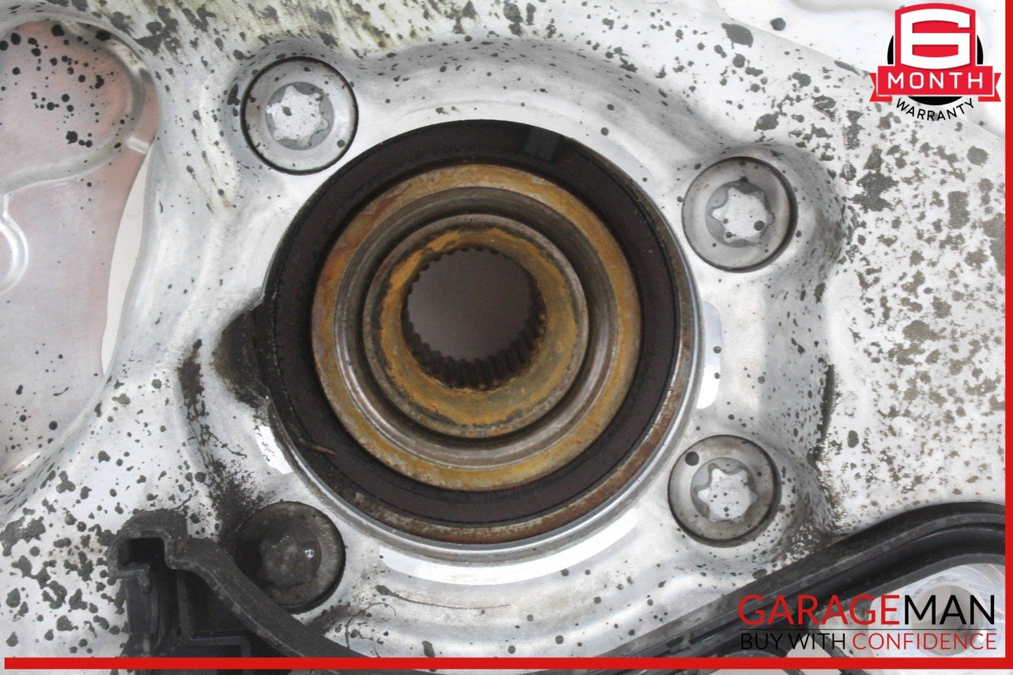 15-20 Mercedes W205 C300 4MATIC Front Right Side Spindle Knuckle Wheel Hub OEM