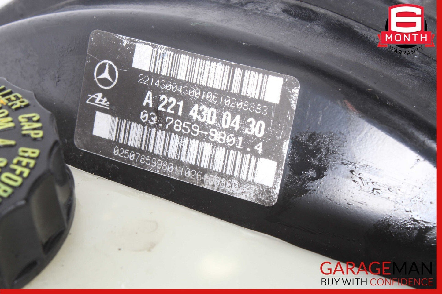 07-09 Mercedes W221 S550 S63 CL550 Brake Booster Master Cylinder 2214300430 OEM