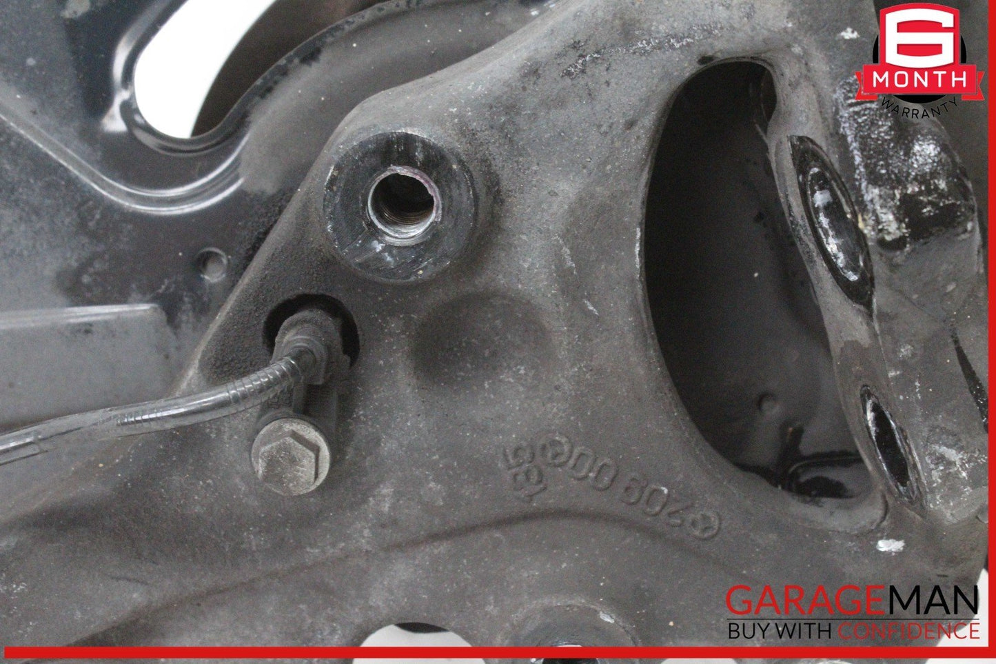05-11 Mercedes R171 SLK280 SLK350 Front Left Side Spindle Knuckle Wheel Hub OEM