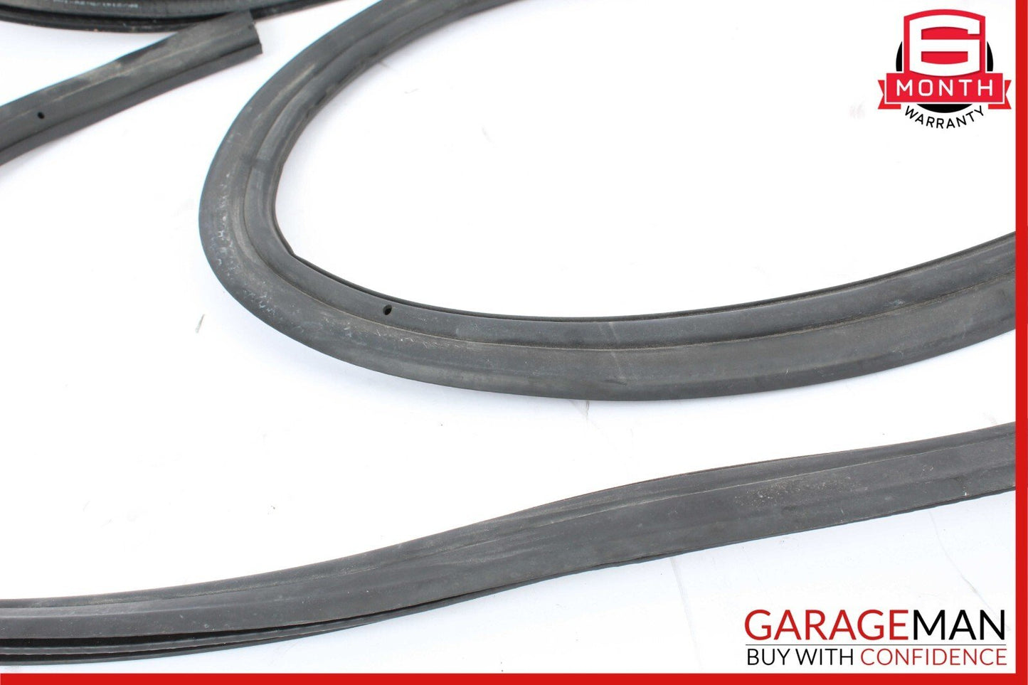 15-18 Ferrari California T Rear Trunk Lid Weatherstrip Gasket Seal Rubber OEM