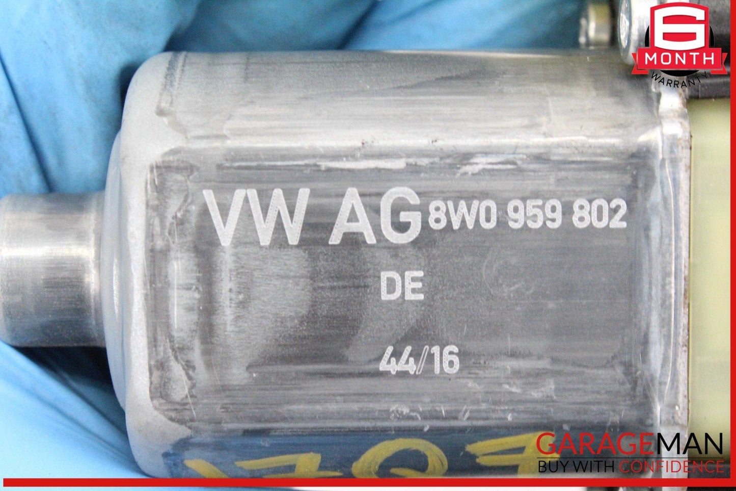 17-24 Audi Q7 Front Left Driver Side Window Regulator Motor Bosch 8W0959802 OEM
