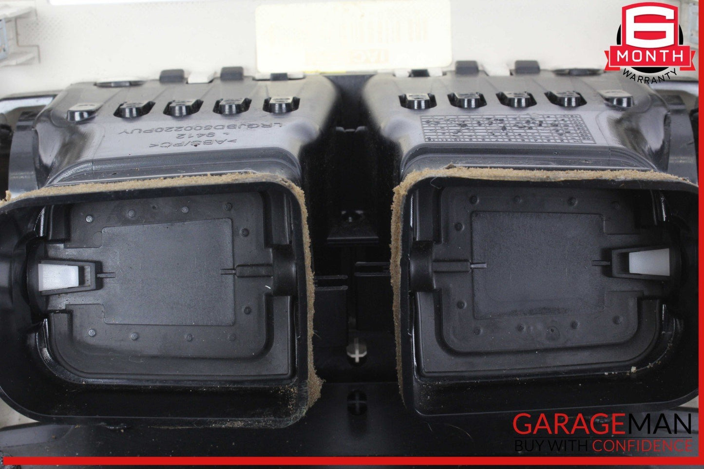 12-13 Range Rover Evoque Rear Center Console AC Air Conditioning Air Vent Trim