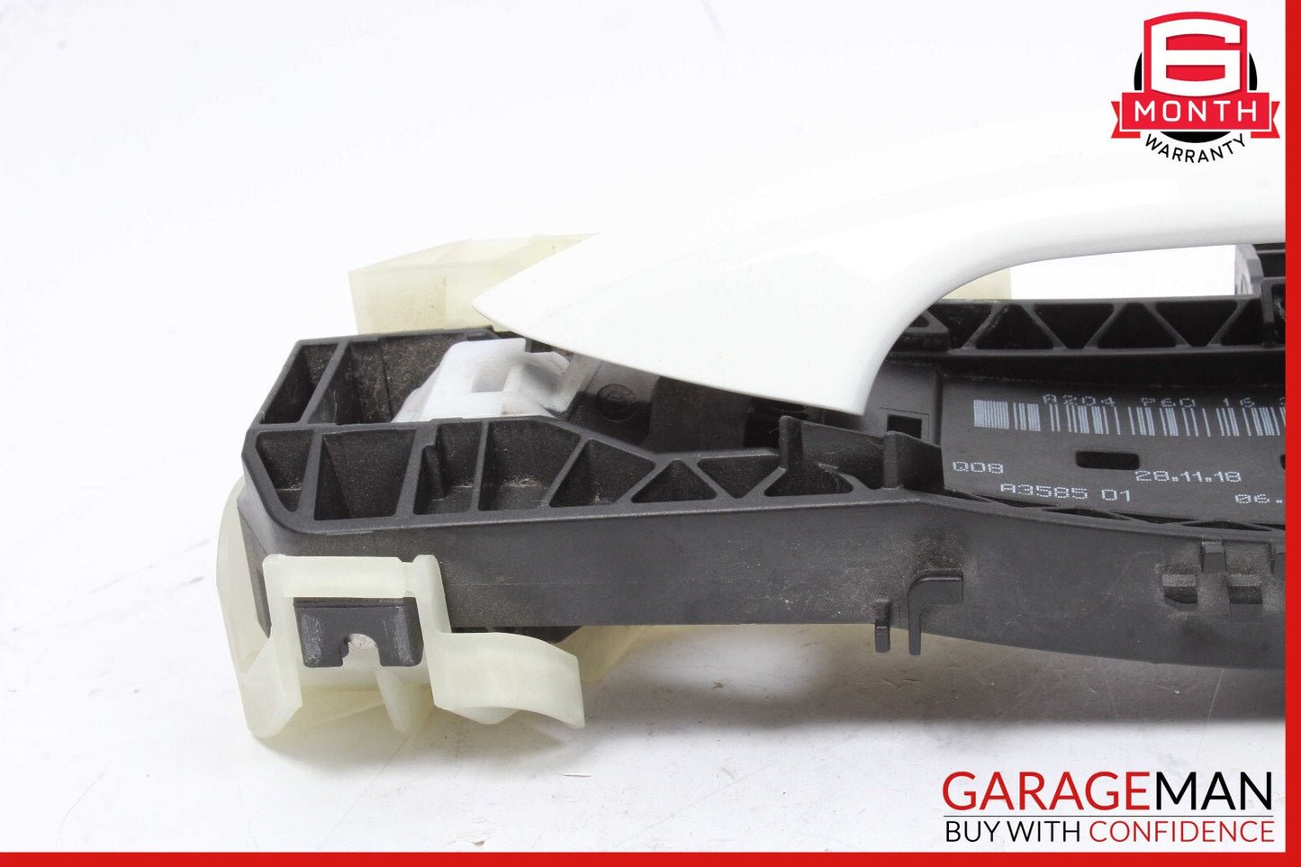 12-20 Mercedes W117 CLA250 Rear Right Side Exterior Door Handle White OEM