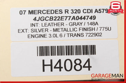 06-10 Mercedes W251 R320 Front Left / Right Side Seat Headrest Head Rest Grey