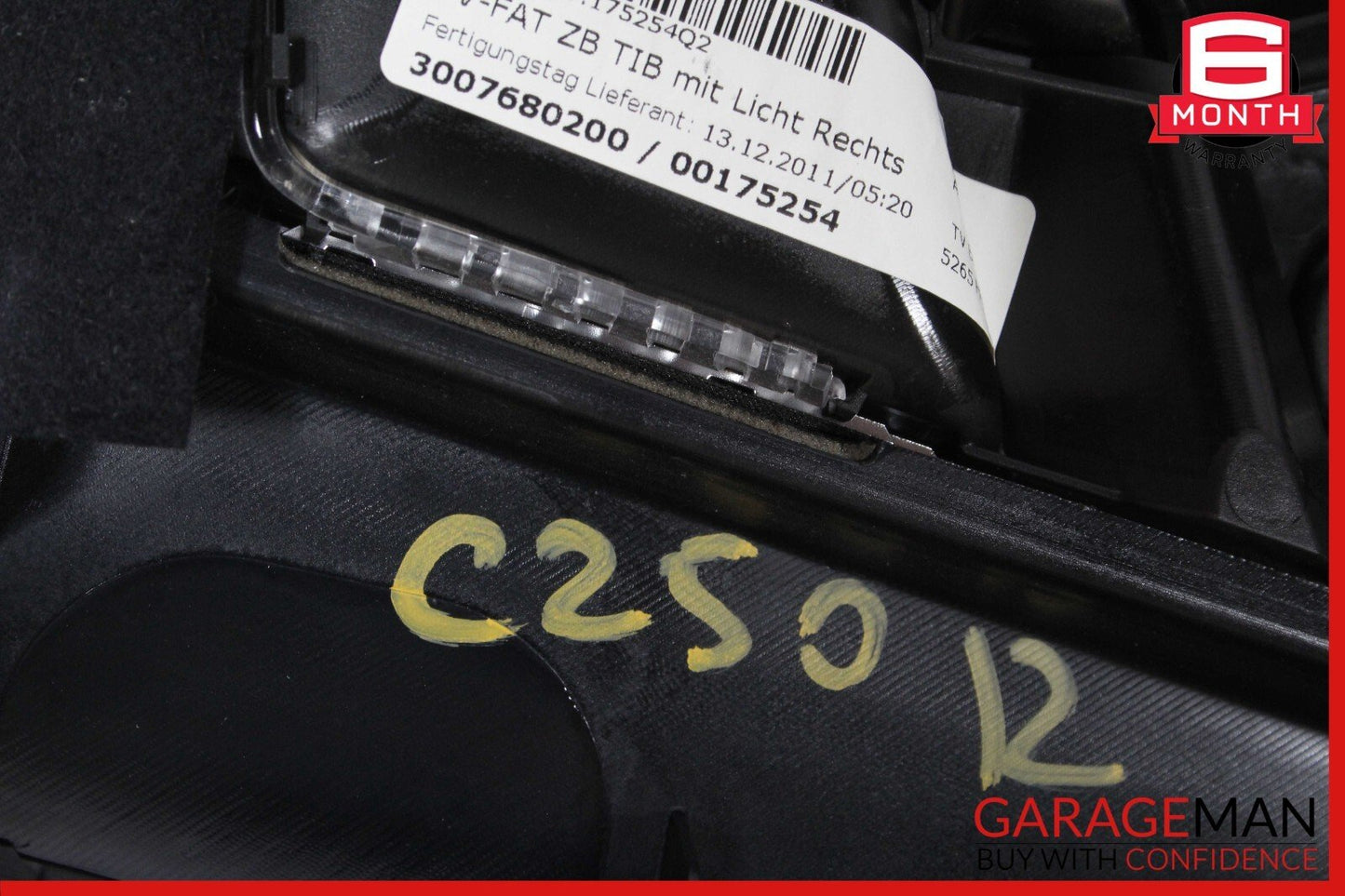 08-14 Mercedes W204 C250 C300 C350 Front Right Interior Door Panel Black OEM
