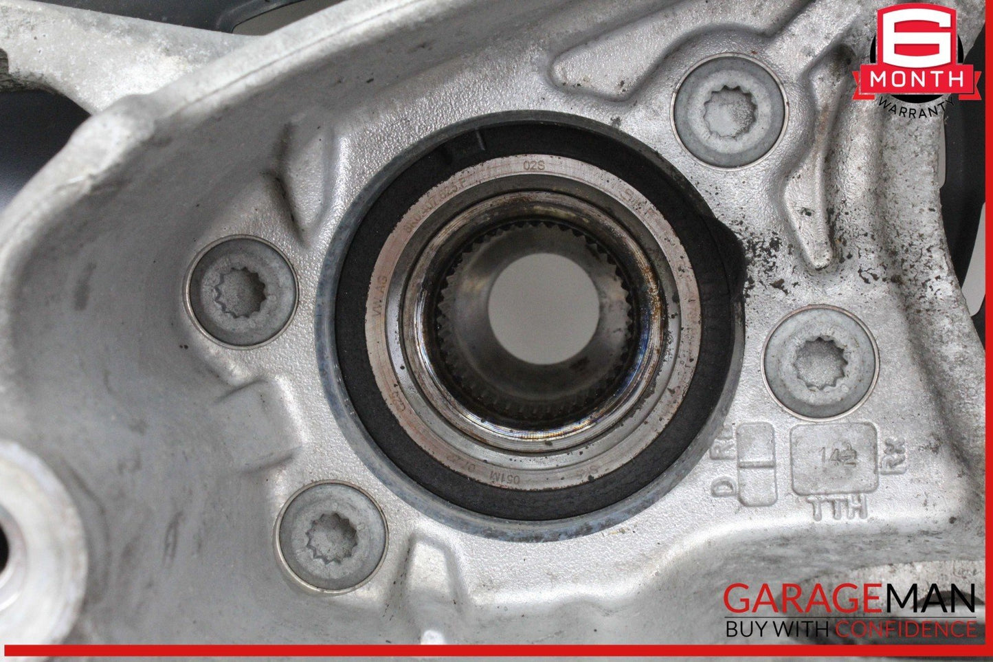 11-18 Audi A8 S8 Rear Right Side Spindle Knuckle Wheel Hub 4H0615612H OEM