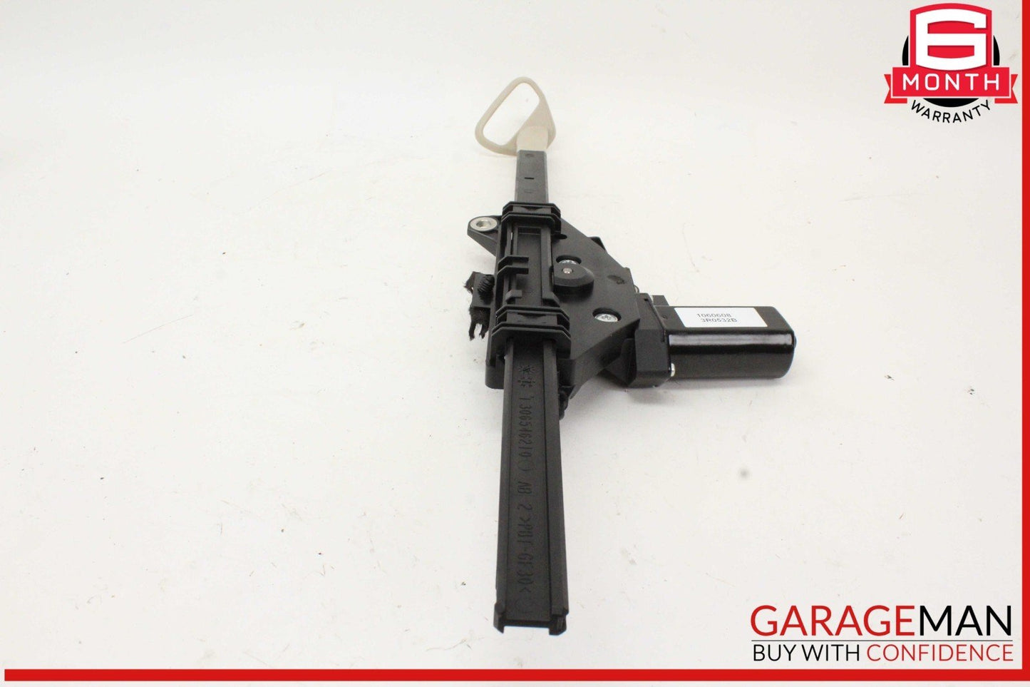 10-17 Mercedes W207 E350 E550 Front Right Side Seat Belt Feeder Retractor OEM