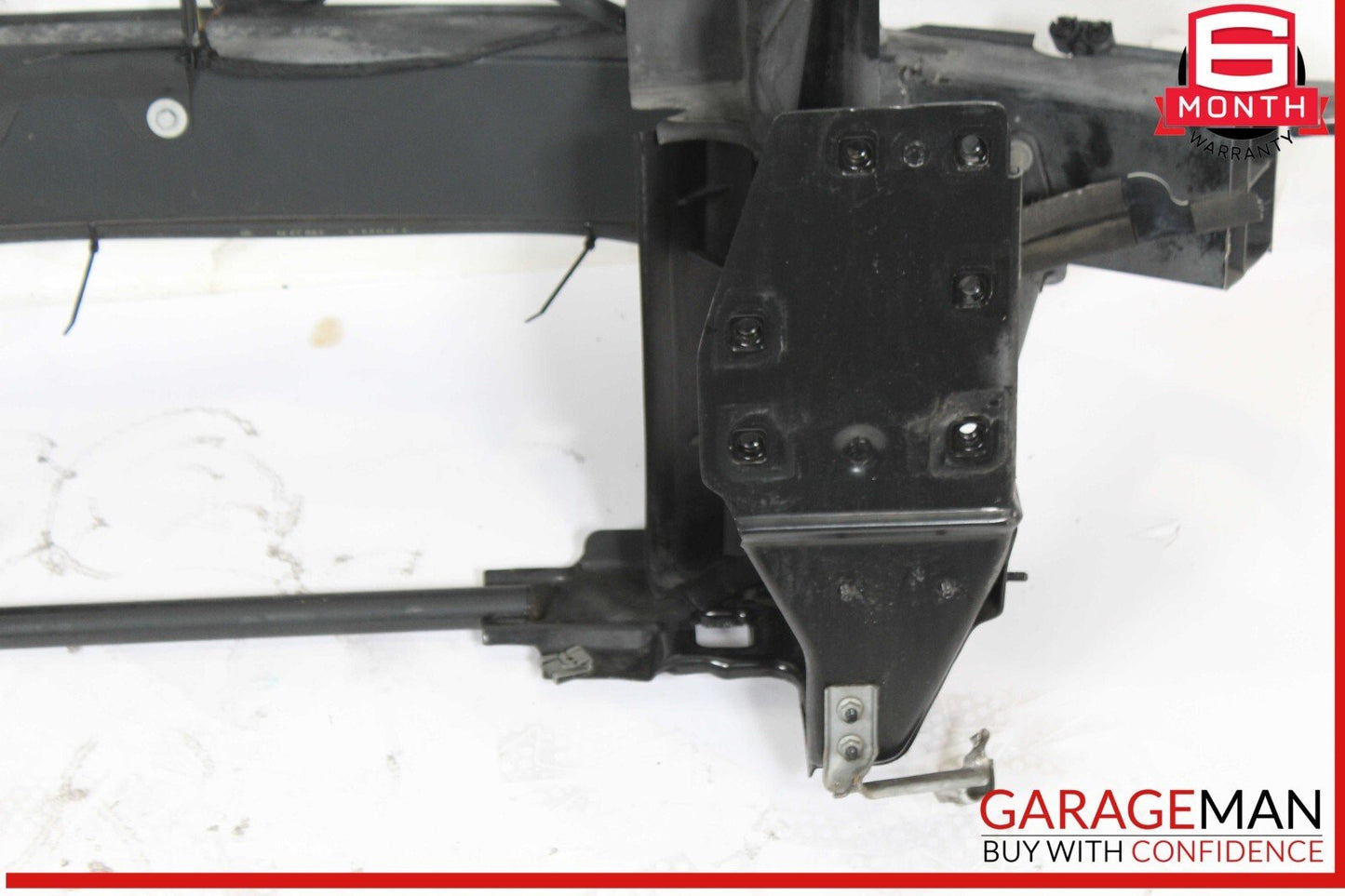 03-08 Mercedes R230 SL500 Front Reinforcement Bar Upper Radiator Support Clip
