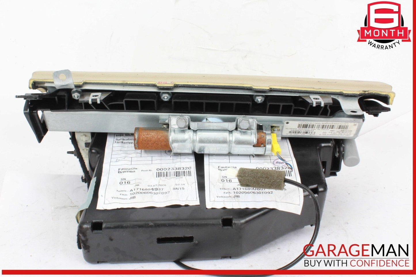 05-11 Mercedes R171 SLK350 SLK280 Dashboard Glove Box Storage Assembly Black OEM