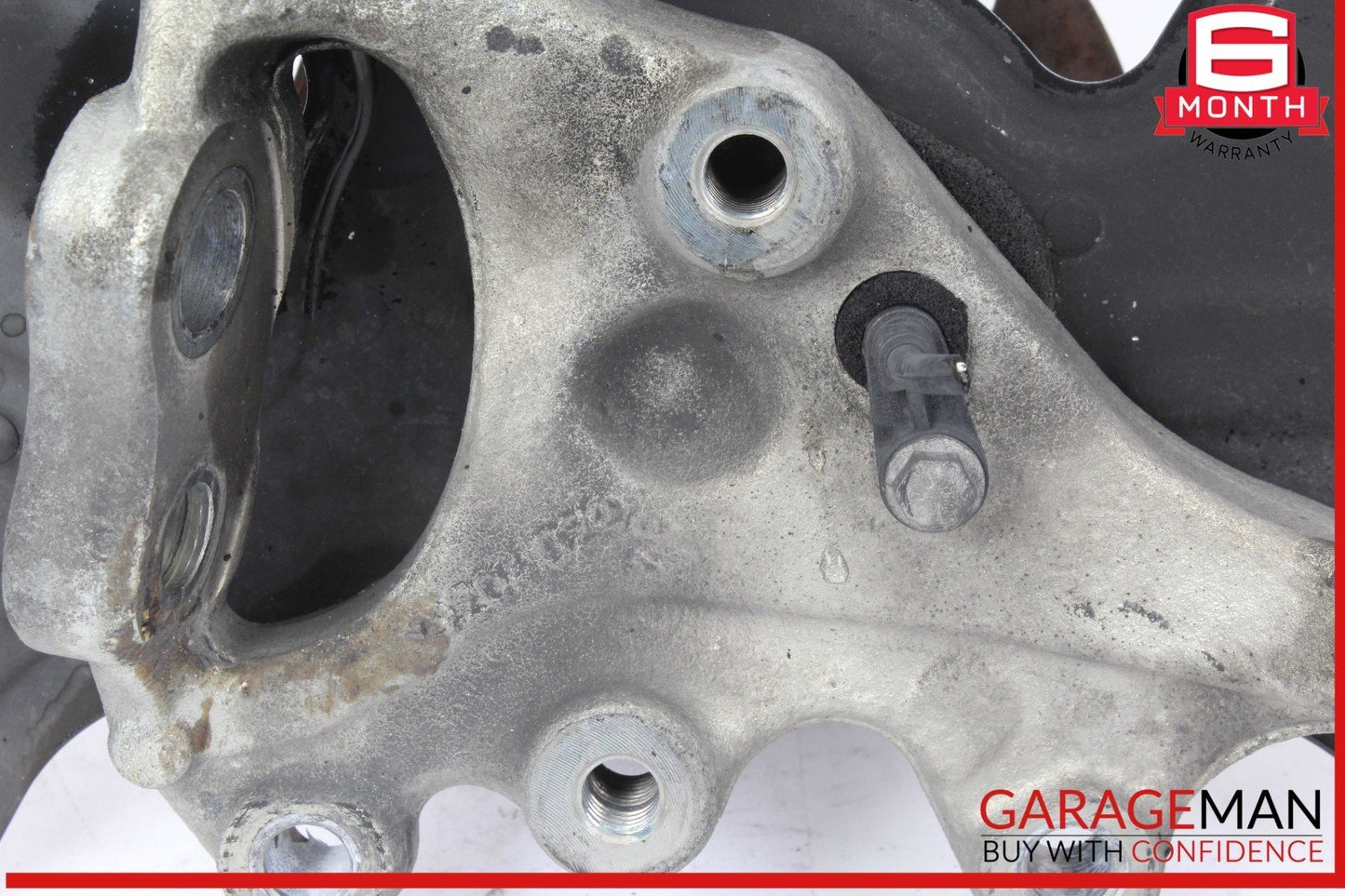 08-20 Mercedes W204 C250 E350 Front Right Wheel Spindle Knuckle Hub Bearing OEM