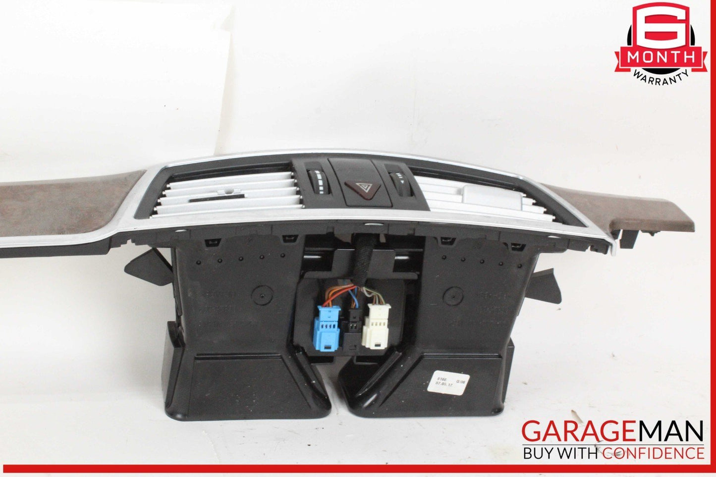 10-13 Mercedes W212 E350 Front Center Dash AC A/C Air Vent Trim Assembly OEM