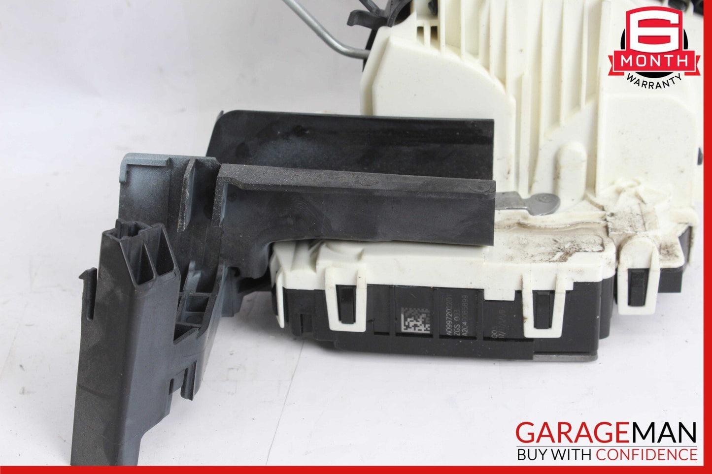 14-18 Mercedes W117 CLA250 CLA45 AMG Front Right Side Door Lock Latch Actuator