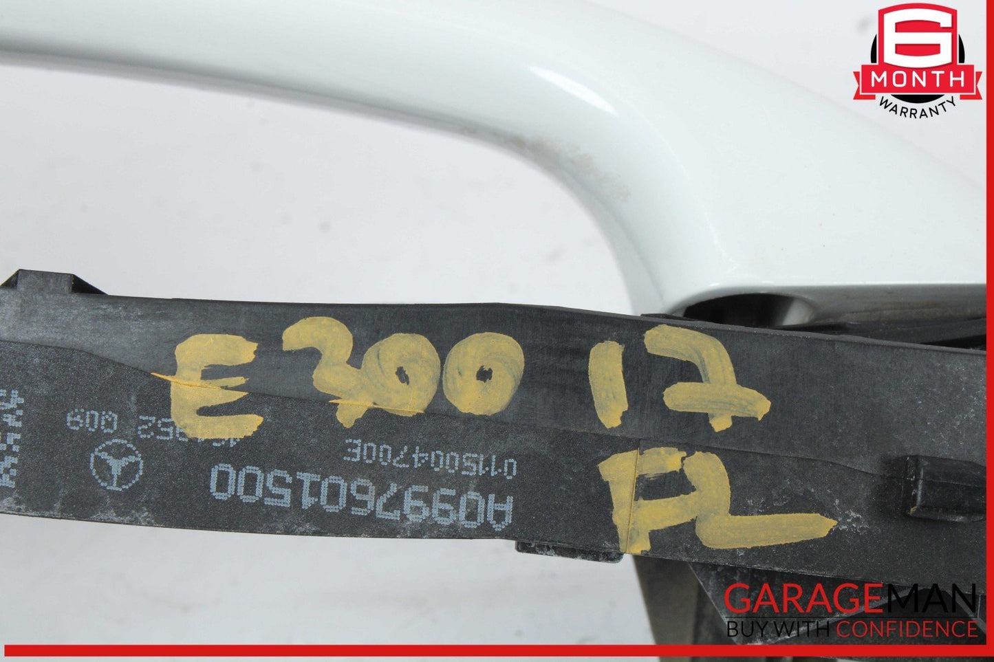 15-20 Mercedes W213 E300 Front Left Side Exterior Door Handle Keyless Go OEM